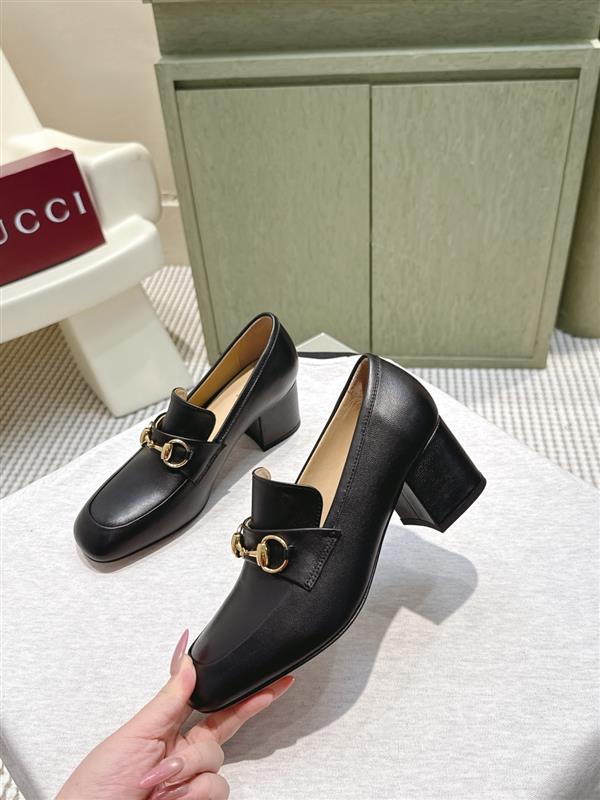 20251127171647729 320